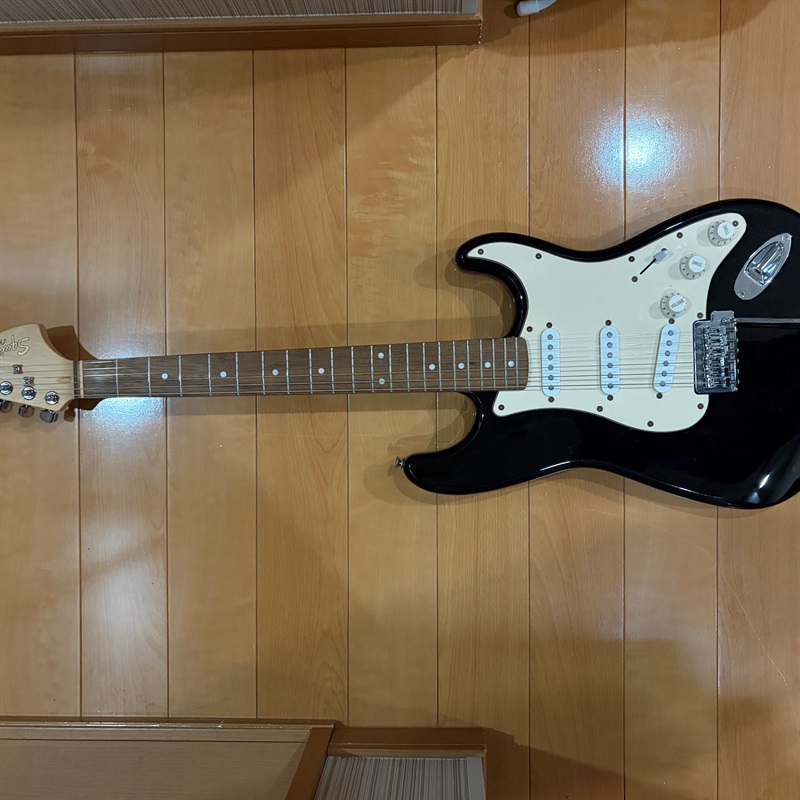Squier by Fender affinity stratocaster laurel blackの画像